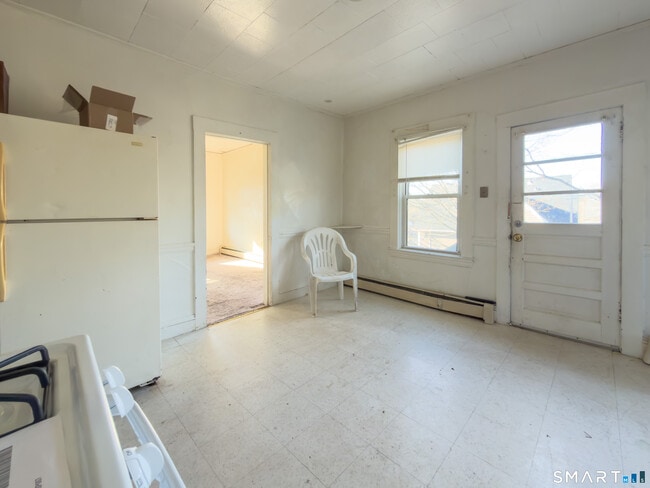 Photo - 324 Boswell Ave