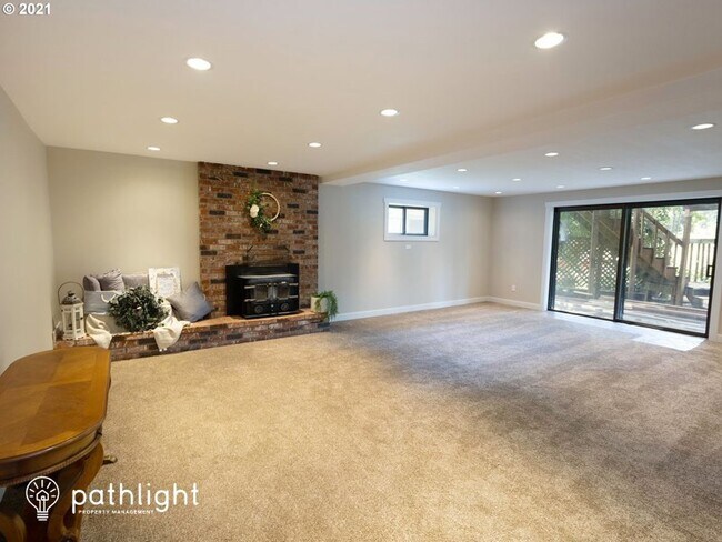 Photo - 10009 SE 11th St