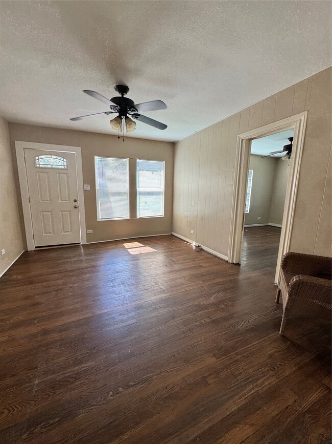 Photo - 4601 Canal St