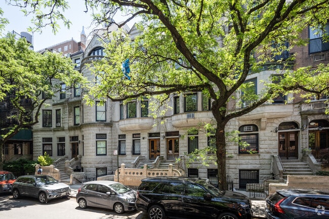Photo - 58 W 87th St