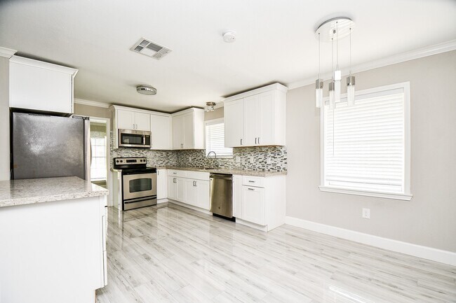 Photo - 4310 Woodvalley Dr