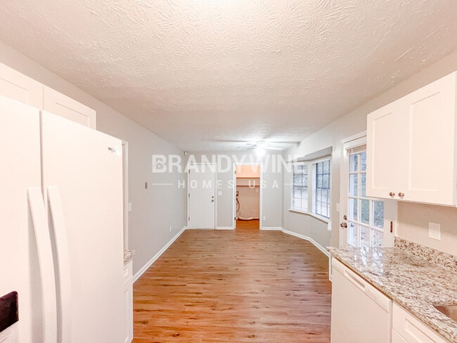 Photo - 5063 Springtree Ct