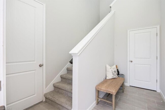 4687 Arboretum Cir