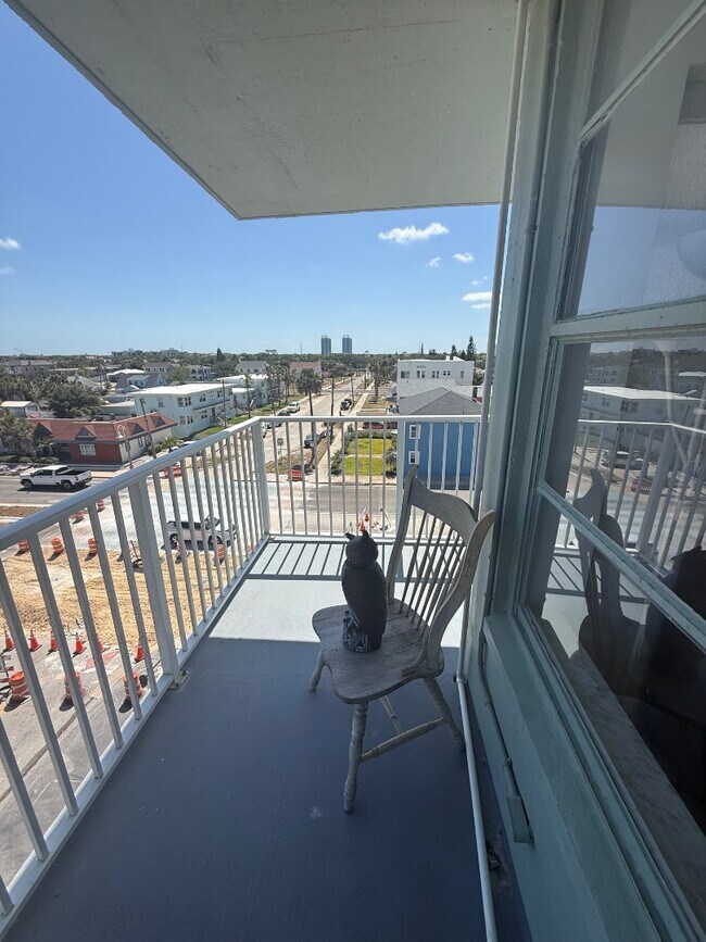 Photo - 800 N Atlantic Ave