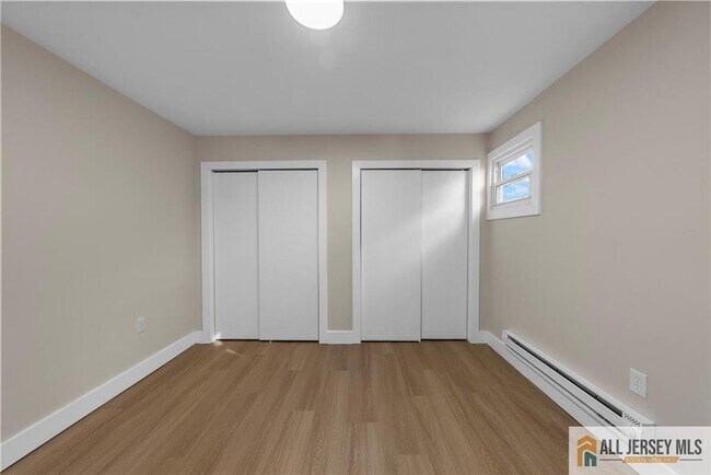 Photo - 1608 Brunswick Ave Unidad 1