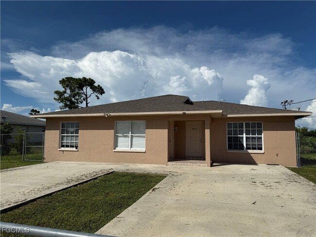Building Photo - 4820 Leonard Blvd S Rental