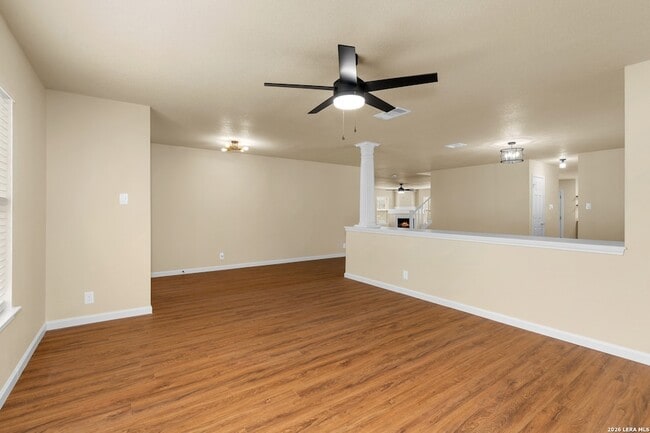 Photo - 10802 Winter Creek