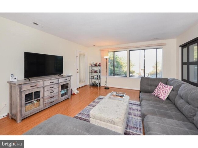 Photo - 1966 The Woods II