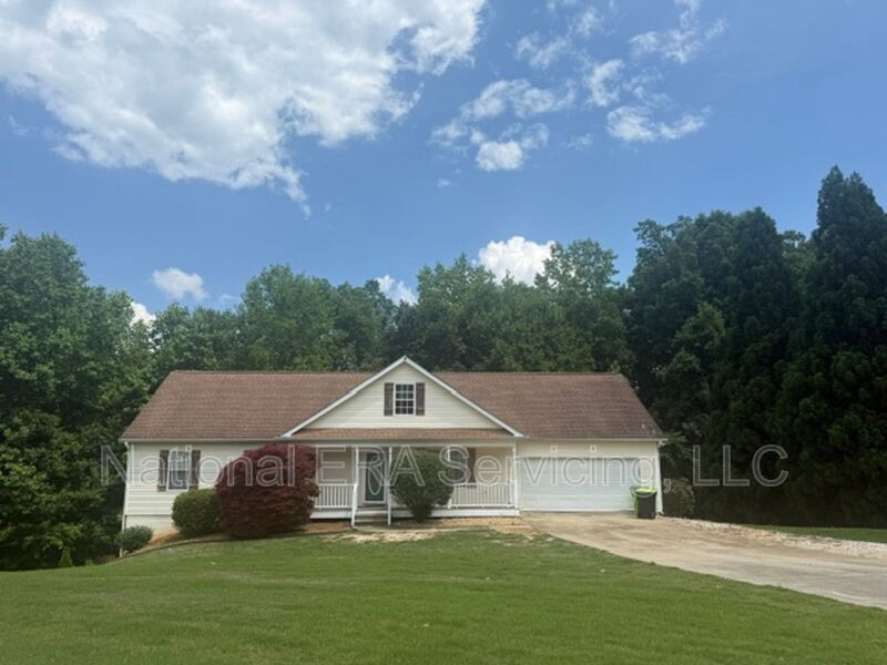 Photo - 142 Kimbell Farm Dr