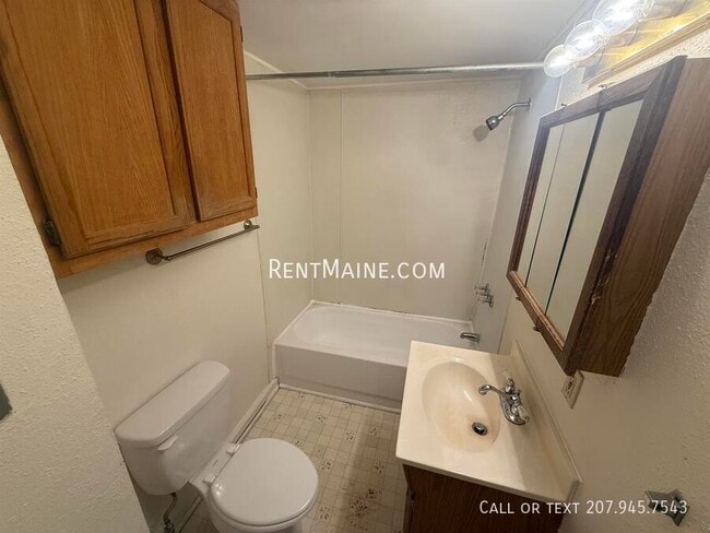 Photo - 104 Main St Unit 3