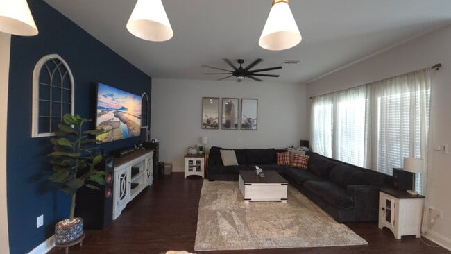 Photo - 23553 District Dr