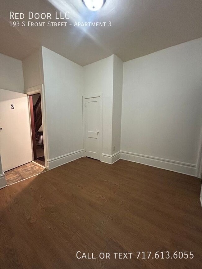 Photo - 193 S Front St Unidad Apartment 3