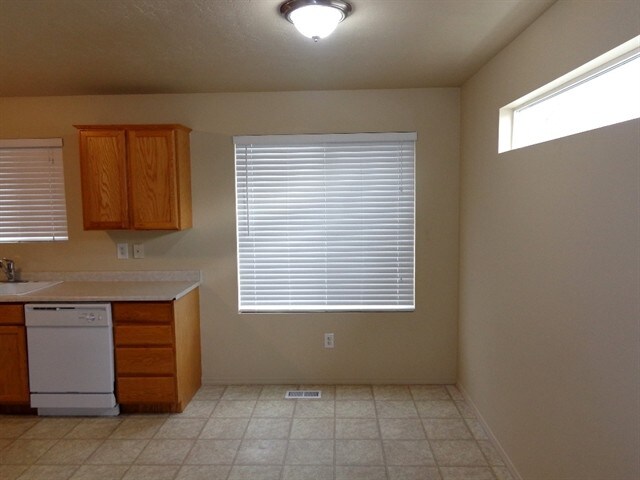Photo - 1836 N Stallion Ln