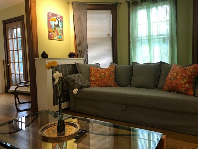 513 Heath St Unit 1