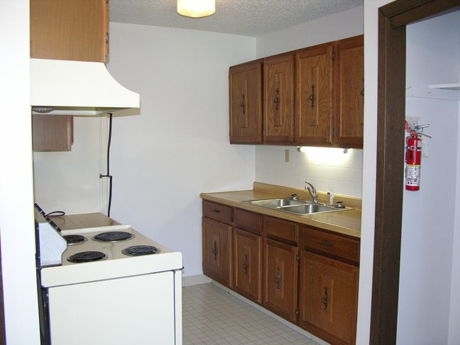 Meadows Apartments