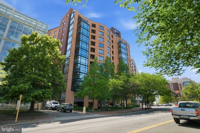 Photo - 1010 Massachusetts Ave NW Unit 812