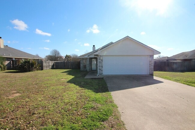 Building Photo - Coming Soon: Stunning 3 Bedroom Home in Bu...