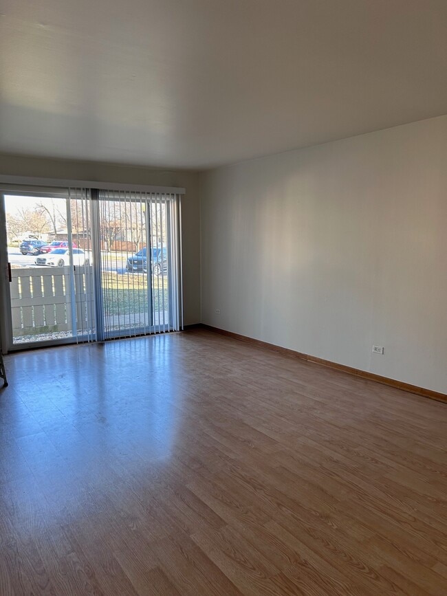 9998 S 84th Terrace Unidad 32