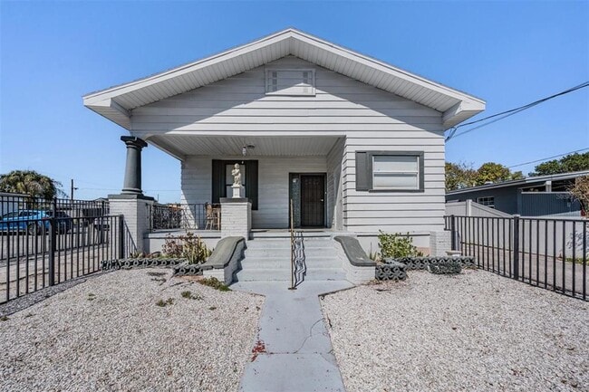 Photo - 2319 W Aileen St