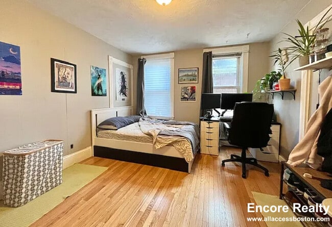 Photo - 8 Eldora St Unit 2
