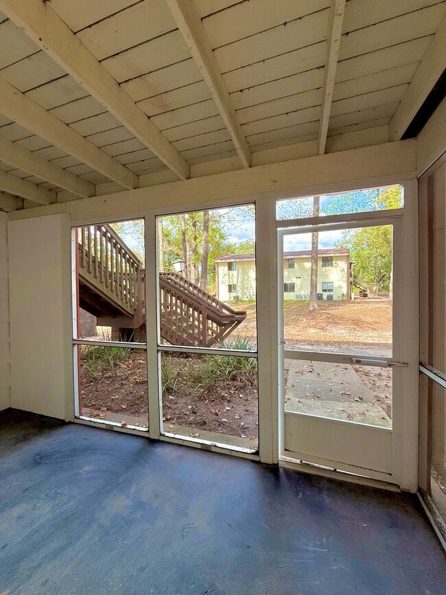 Photo - Now available! Charming 2 bed / 1 bath condo in a prime Tallahassee location. Unidad 1013