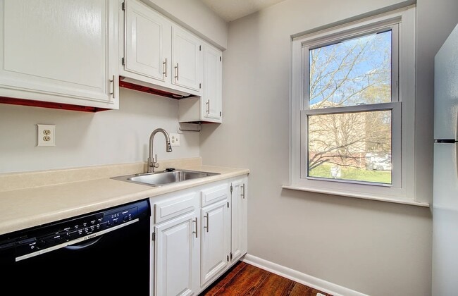 Photo - 150 Mosside Loop