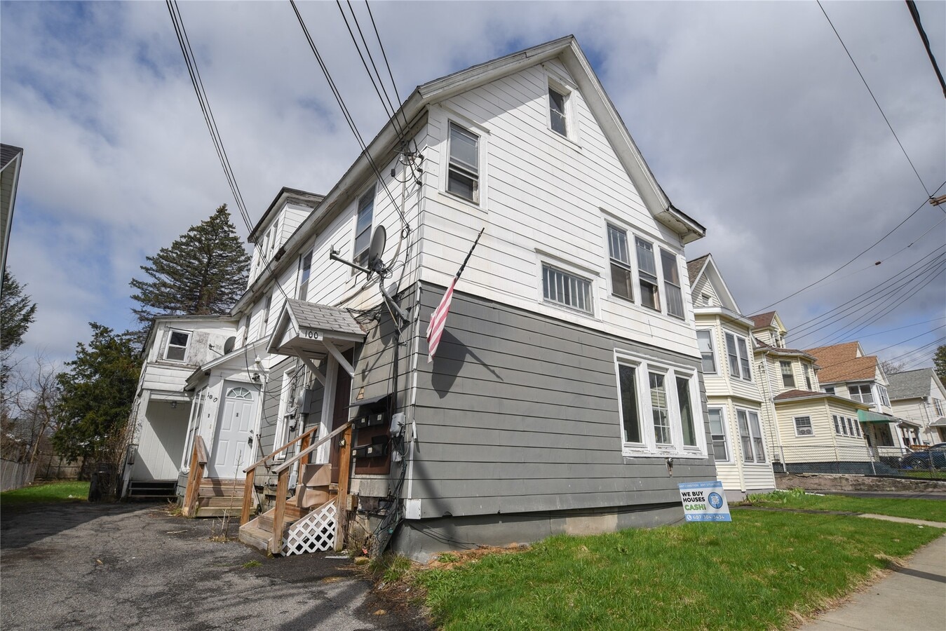 Photo - 100 St Charles St