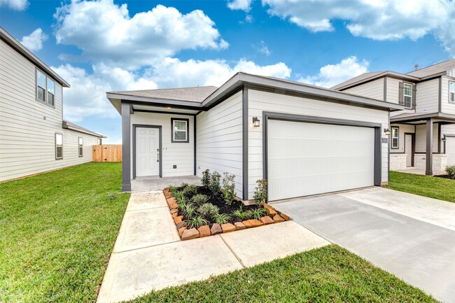 Photo - 3910 Windy Whisper Dr