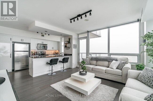 Photo - 2230 Lake Shore Blvd W Unité 1802