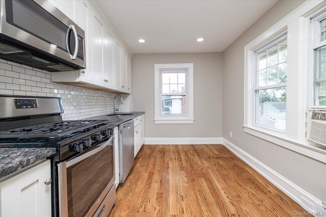 Photo - 127 Smith St