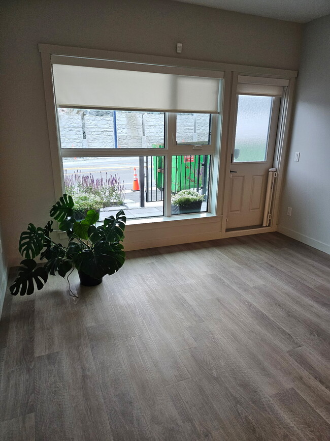 Photo - 2465 Gateway Rd Unit 101