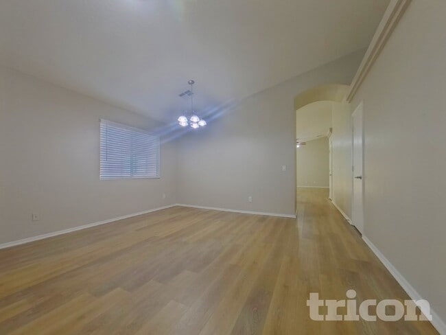 Photo - 23943 W Hadley St