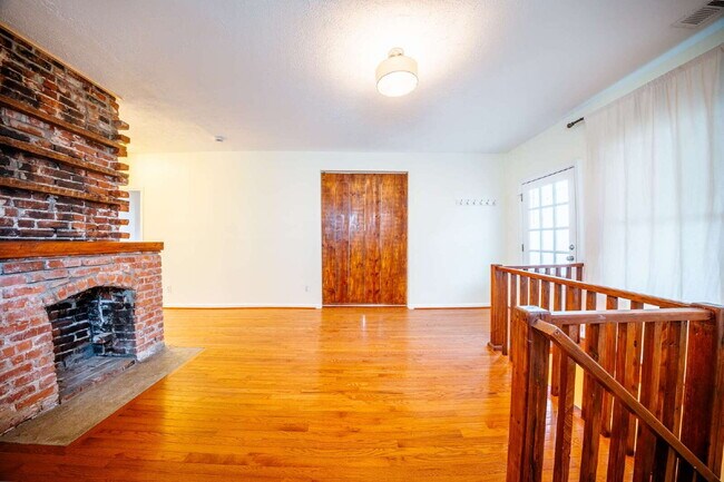 Photo - NOW AVAILABLE! Charming East Nashville Bungalow for Lease!