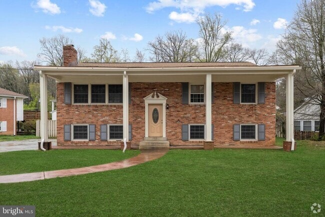 Building Photo - 7515 Pleasant Way Rental