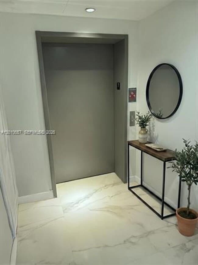 Photo - 16385 Biscayne Blvd Unit 16385 Biscayne Blvd # 717