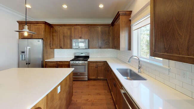 Photo - 4803 NE Cleveland Ave