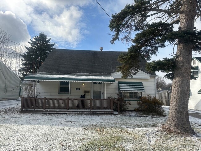 Building Photo - 112 N Edgehill Ave Rental