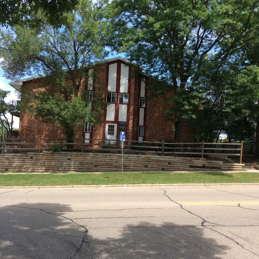 501 N. Whitney Way Madison, WI - 501 N. Whitney Way Madison, WI