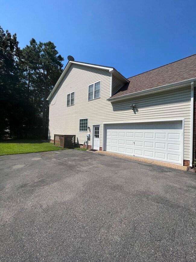 11837 Club Ridge Dr