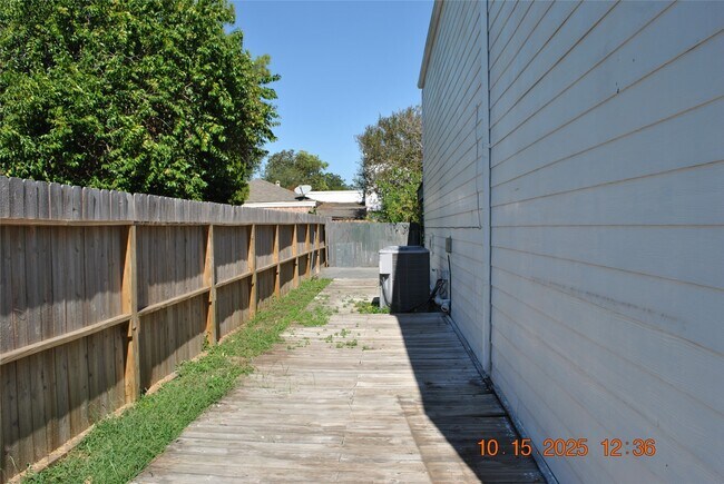 Photo - 4382 Wildacres Dr