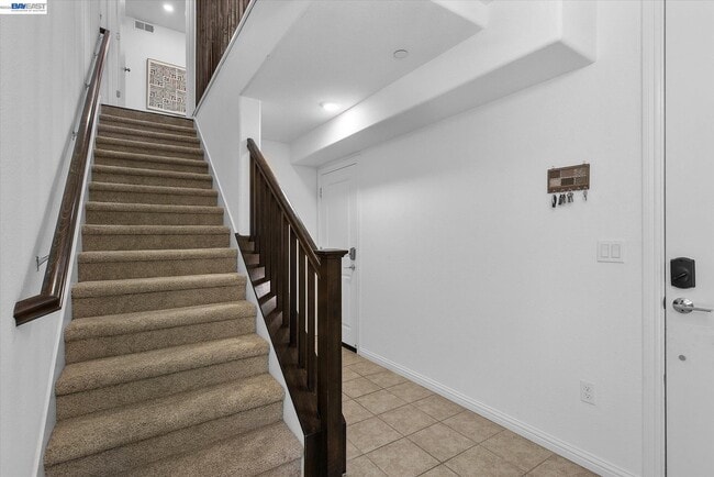 2071 Mahuron Cir