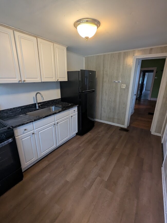 Photo - 241 N Lime St