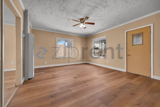 Building Photo - 1851 Donax Ave