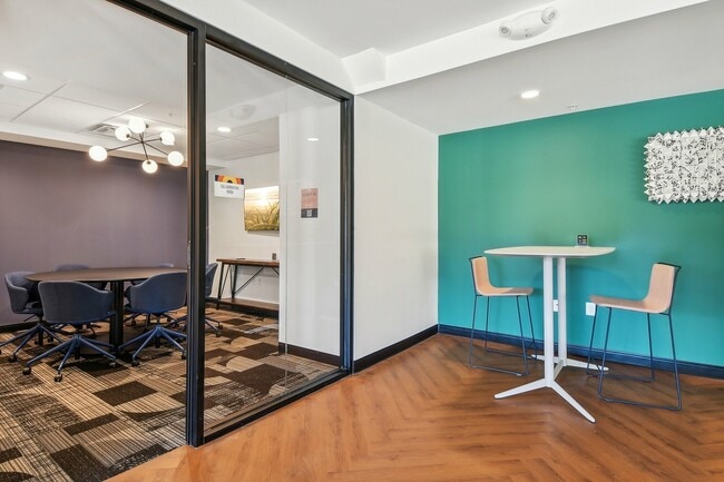Co-Working Lounge