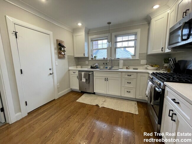 Photo - 15 Nottinghill Rd Unit 2