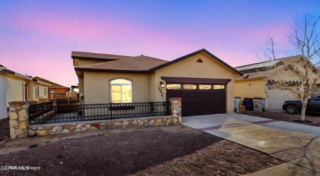 Photo - 12776 Tre Maximiliano Ave