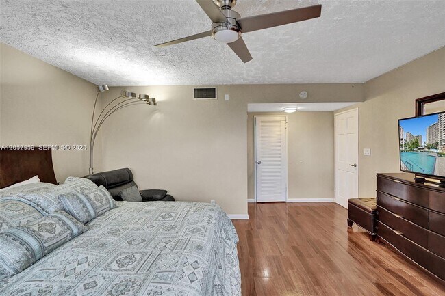Photo - 500 Three Islands Boulevard Unit 311