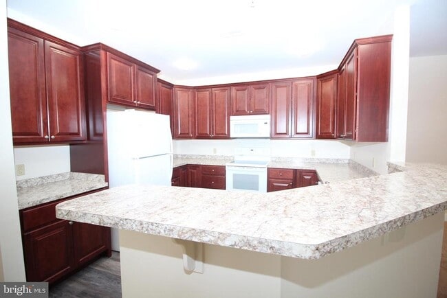 Photo - 1665 Kenton Rd Unit 203