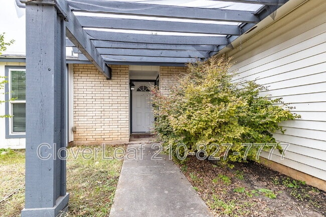 Photo - 7627 Pipers Swan St