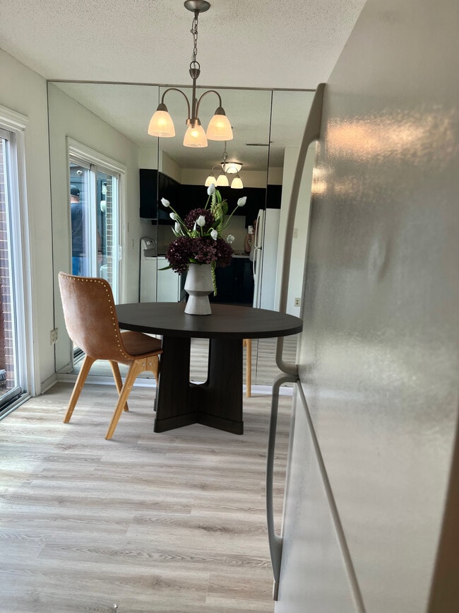 Breakfast room virtually Staged - 4520 Central Ave Unidad C Rental